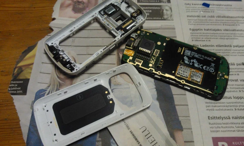 cell phone repairs